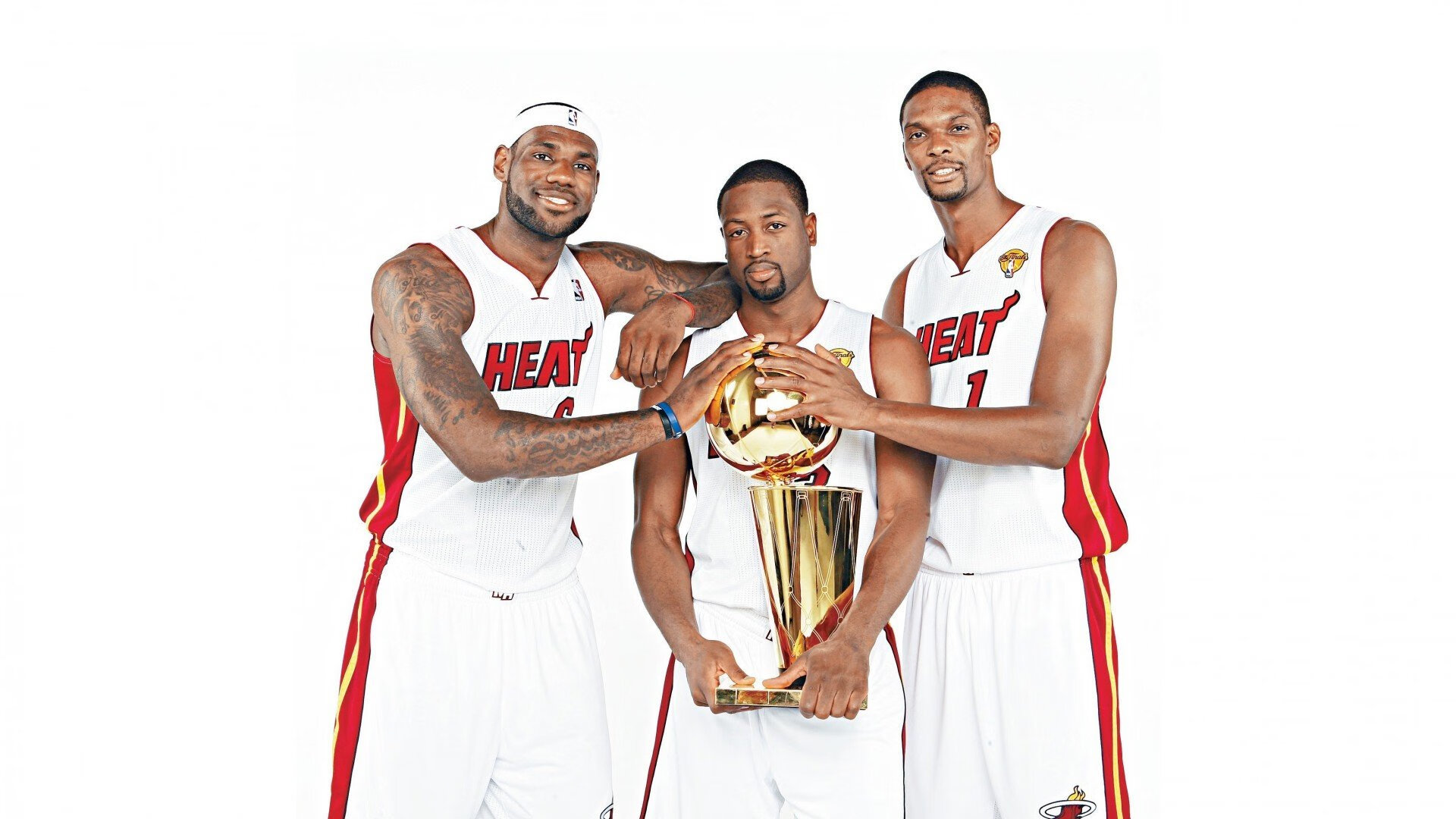 开云-离离原上谱！丹佛掘金备战社区盾，阿贾克斯剑指NBA